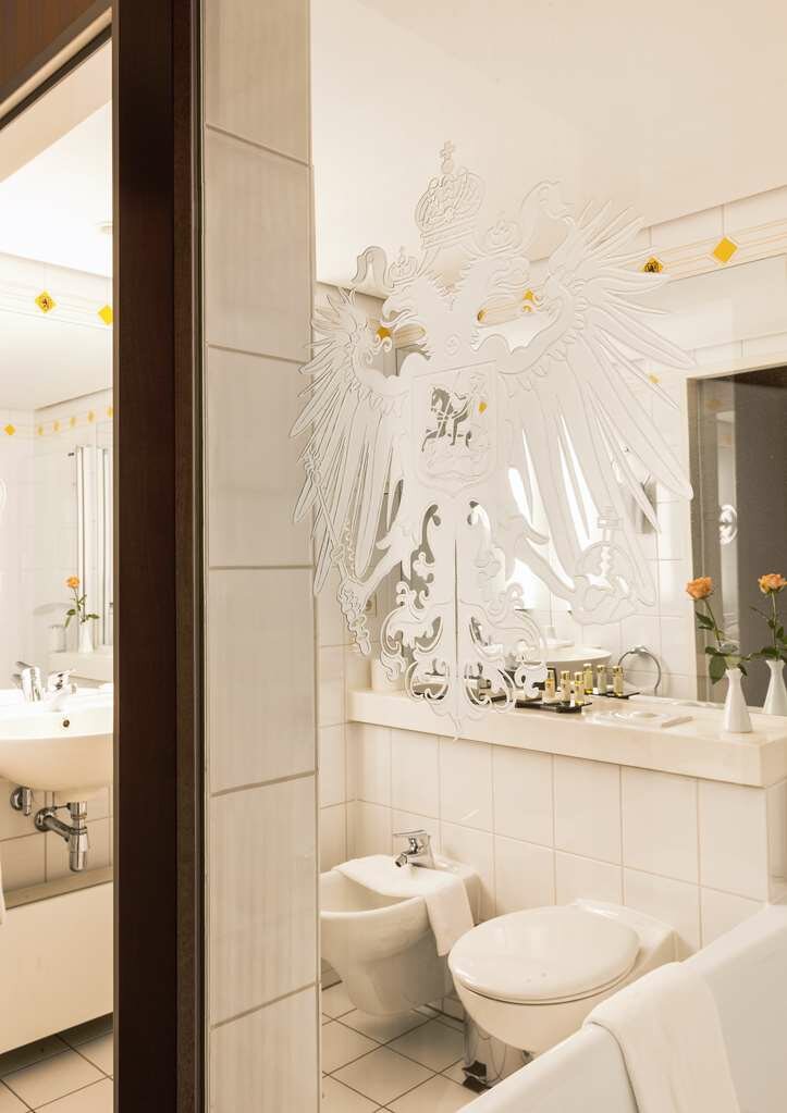 Фото Best Western Premier Grand Hotel Russischer Hof