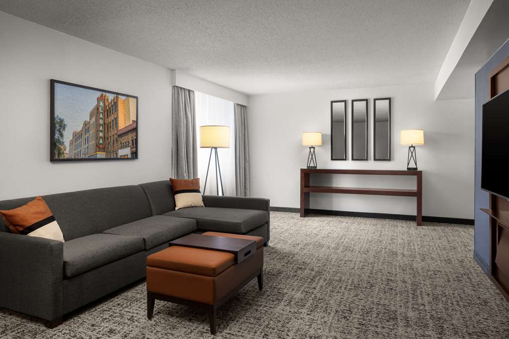 Фото Embassy Suites Hotel Birmingham