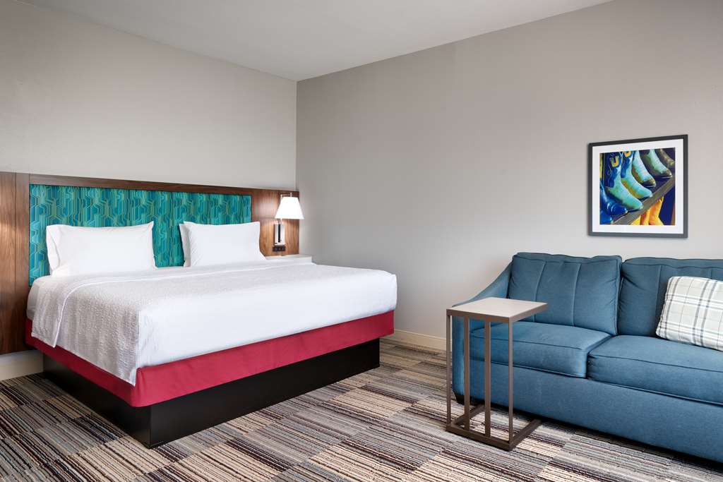 Фото Hampton Inn & Suites Ft. Worth-Burleson