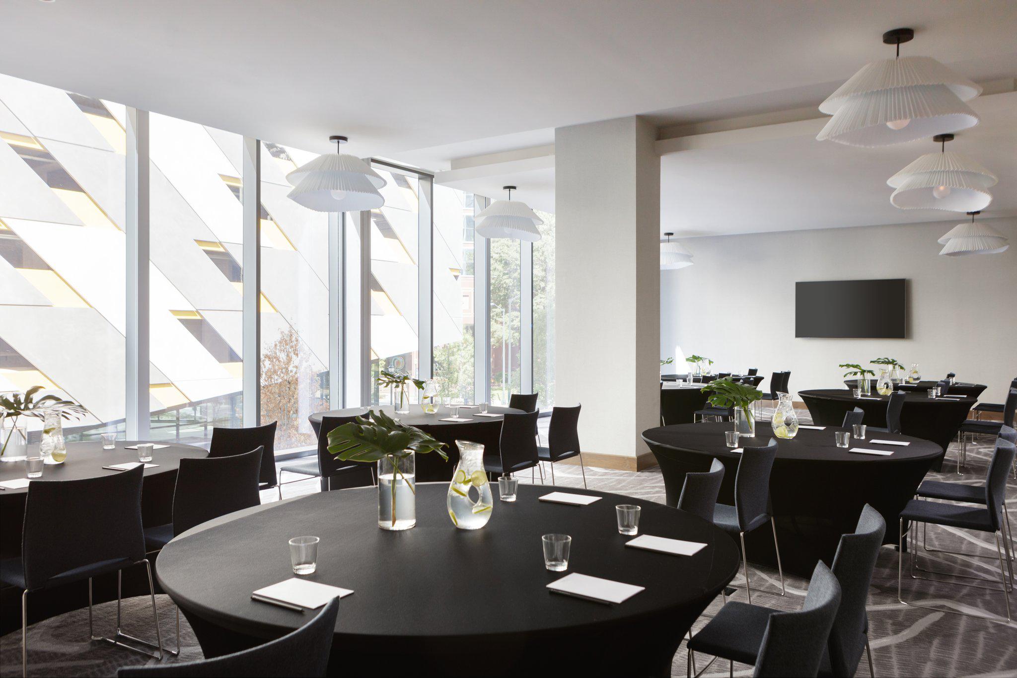 Фото Kimpton Shane Hotel an IHG hotel