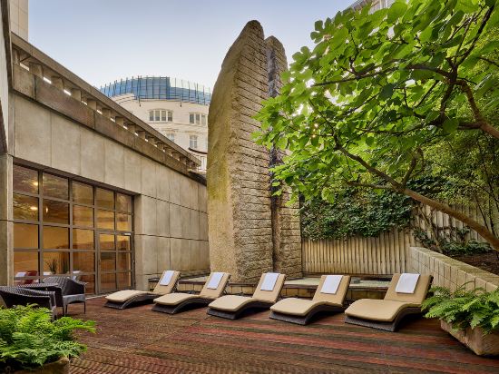 Фото Hamburg Marriott Hotel