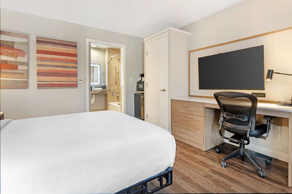 Фото Best Western Plus Rancho Cordova Inn