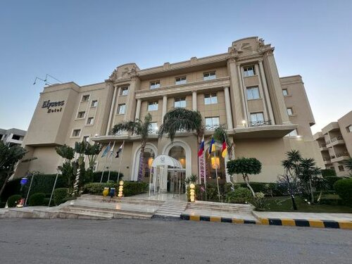 Гостиница Elysees Dream Beach Hotel в Хургаде
