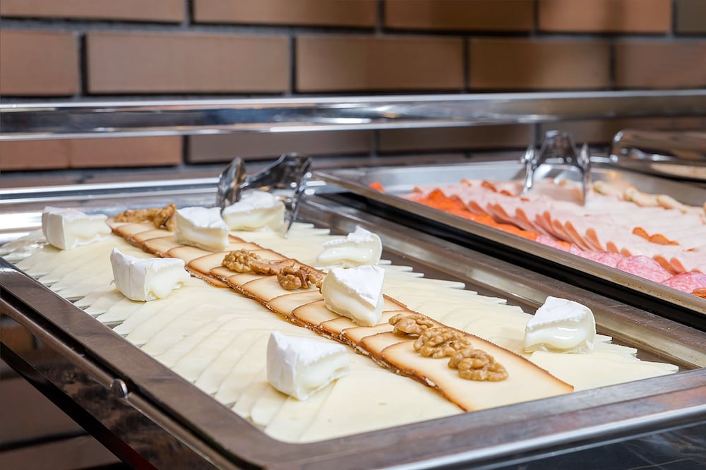 Фото Marmara Hotel Budapest