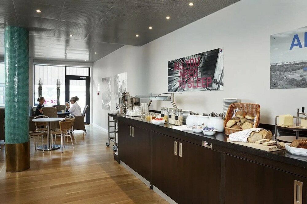 Фото Cabinn Vejle Hotel