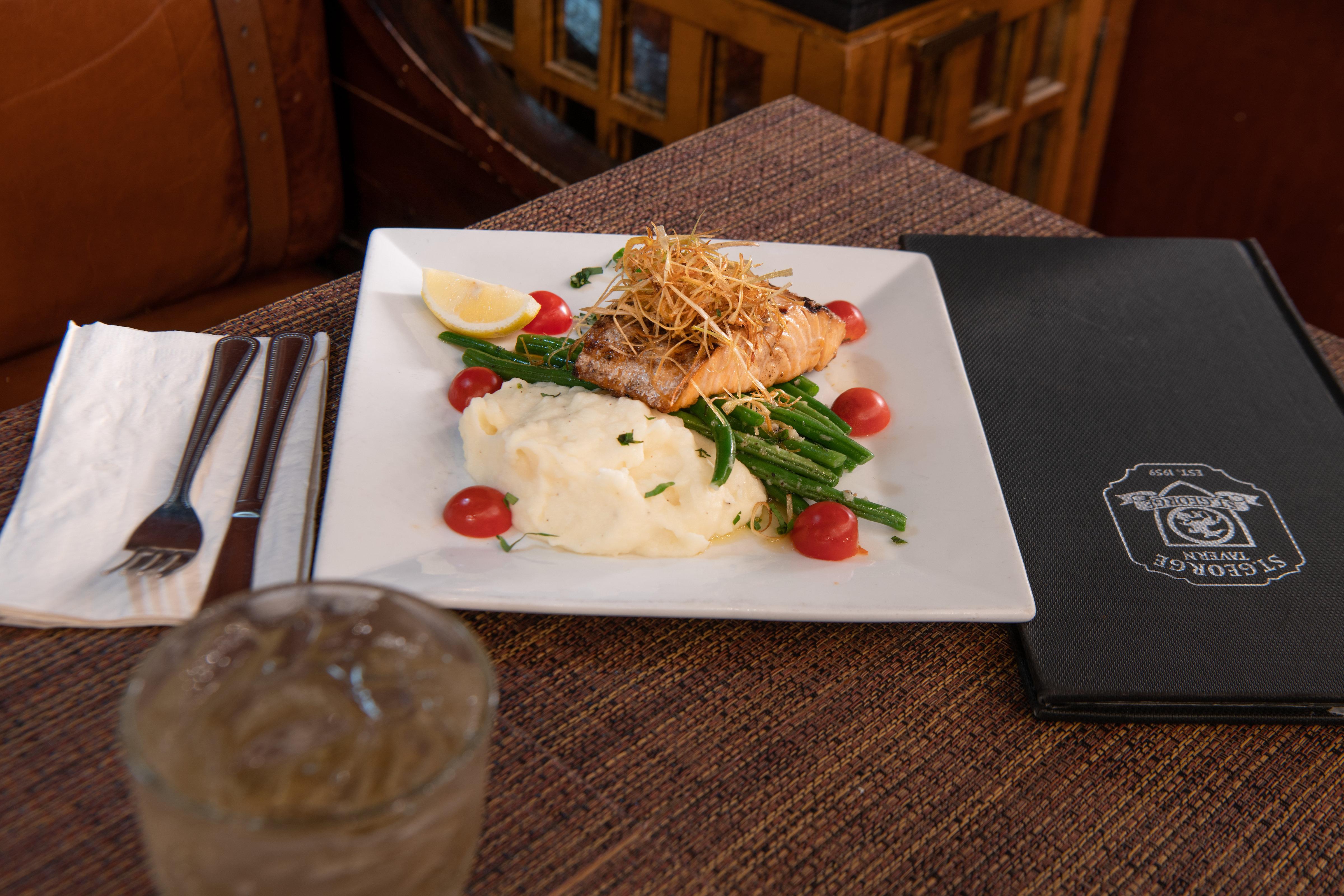 Фото Holiday Inn Manhattan-Financial District, an Ihg Hotel