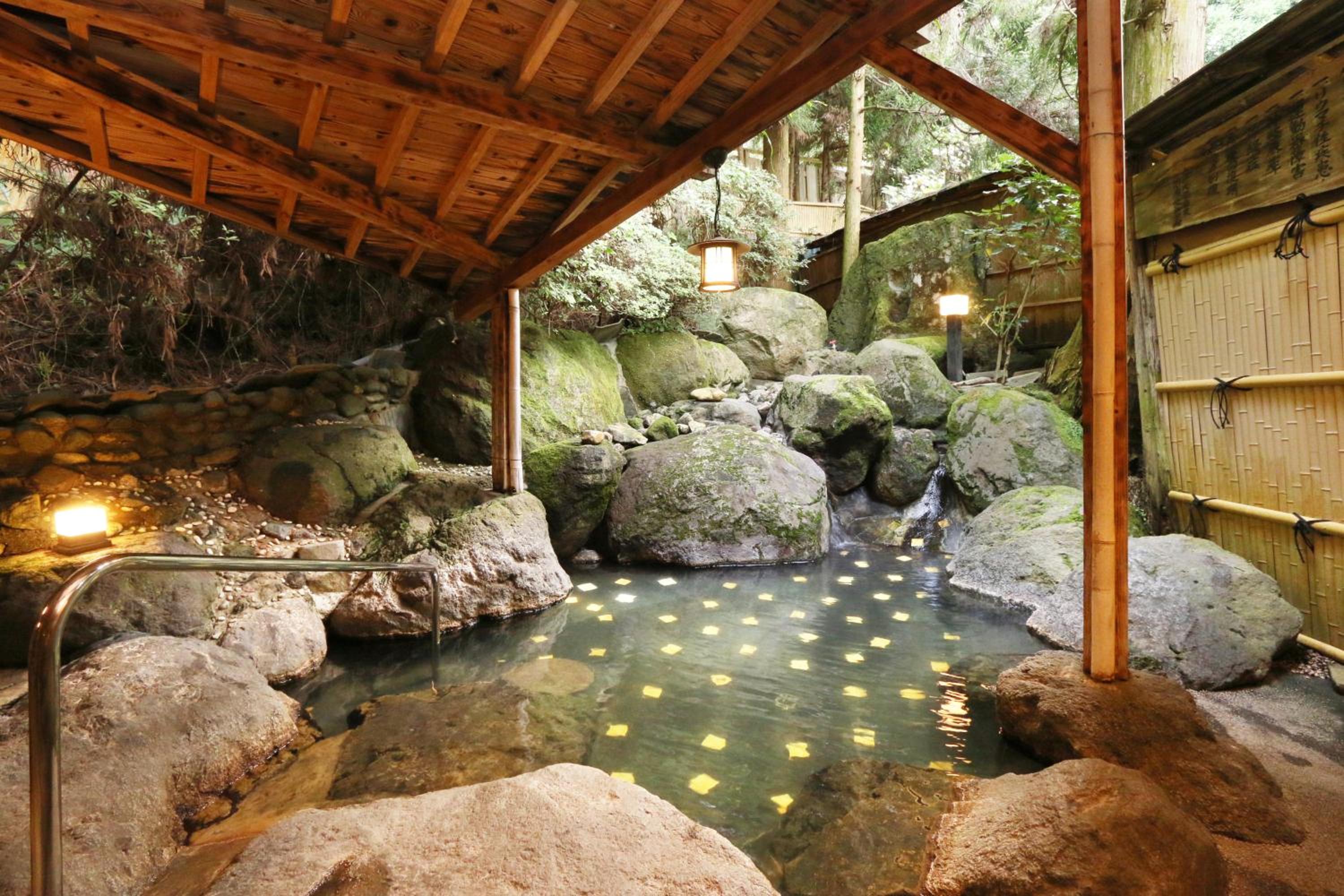 Фото Beppu Onsen Beppu Showaen