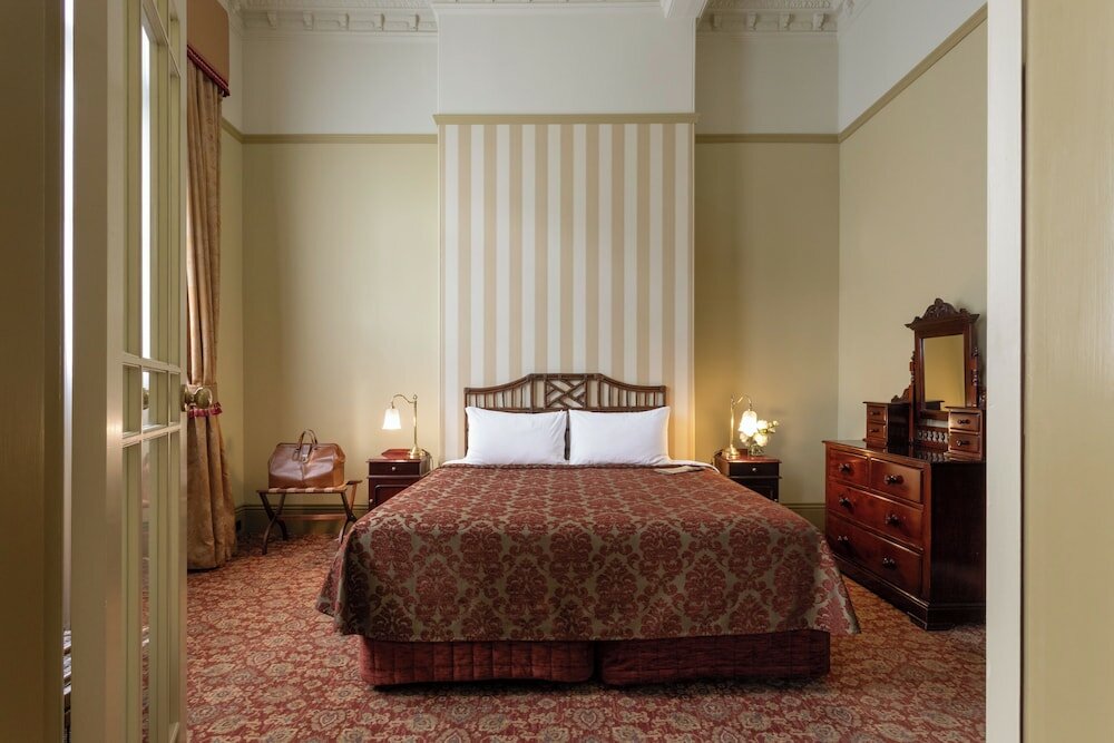 Фото Hadley's Orient Hotel