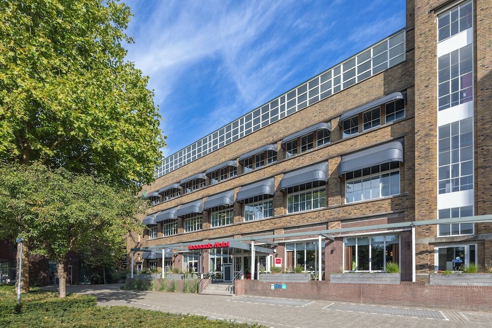 Фото Leonardo Hotel Breda City Center