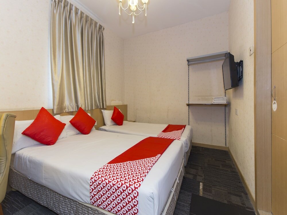 Фото The Crown Borneo Hotel