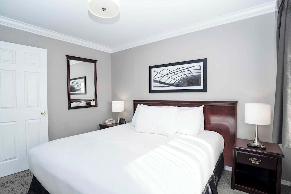 Фото Sandman Hotel & Suites Prince George