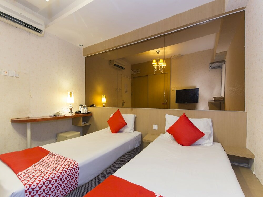 Фото The Crown Borneo Hotel
