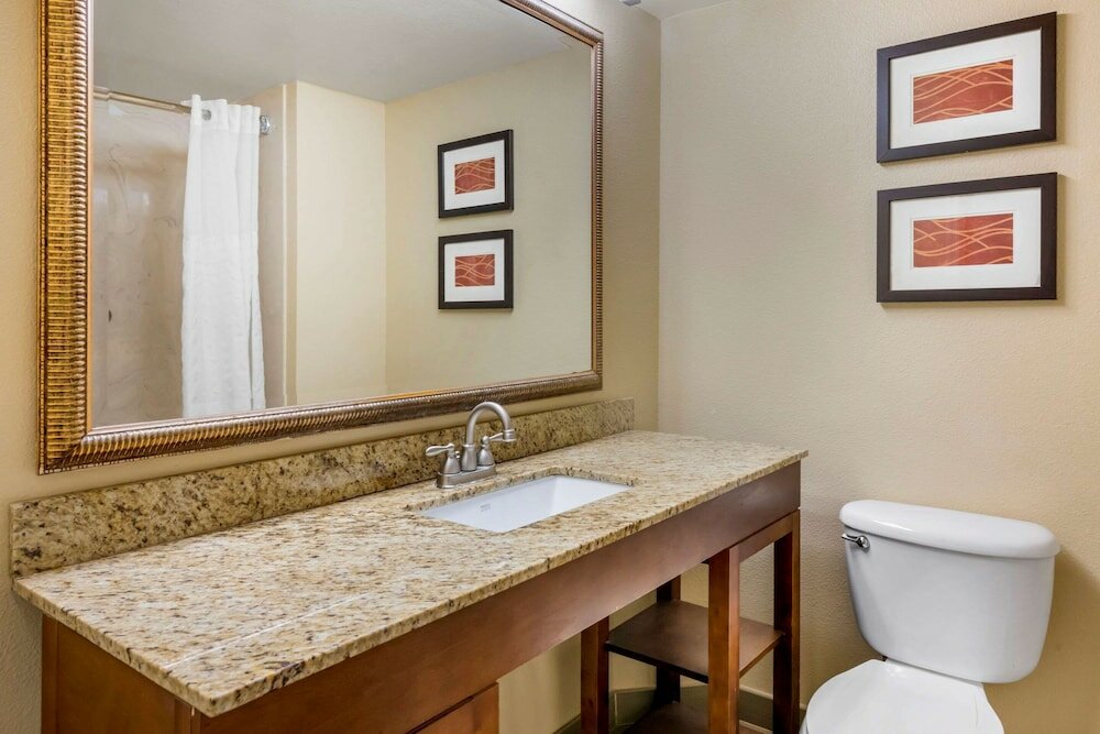 Фото Comfort Inn International Dr