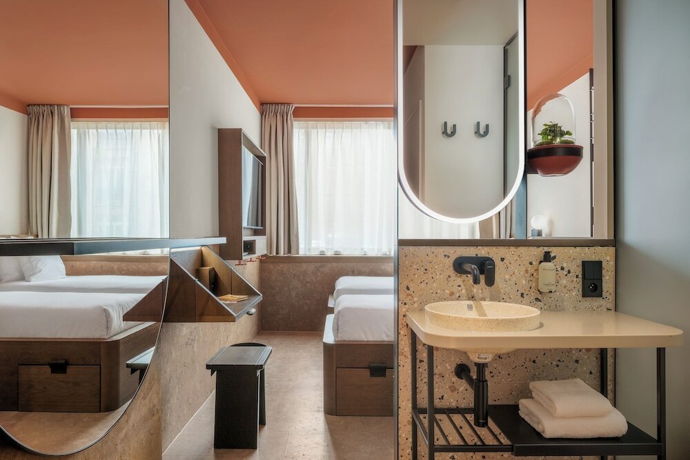 Фото Maxhotel