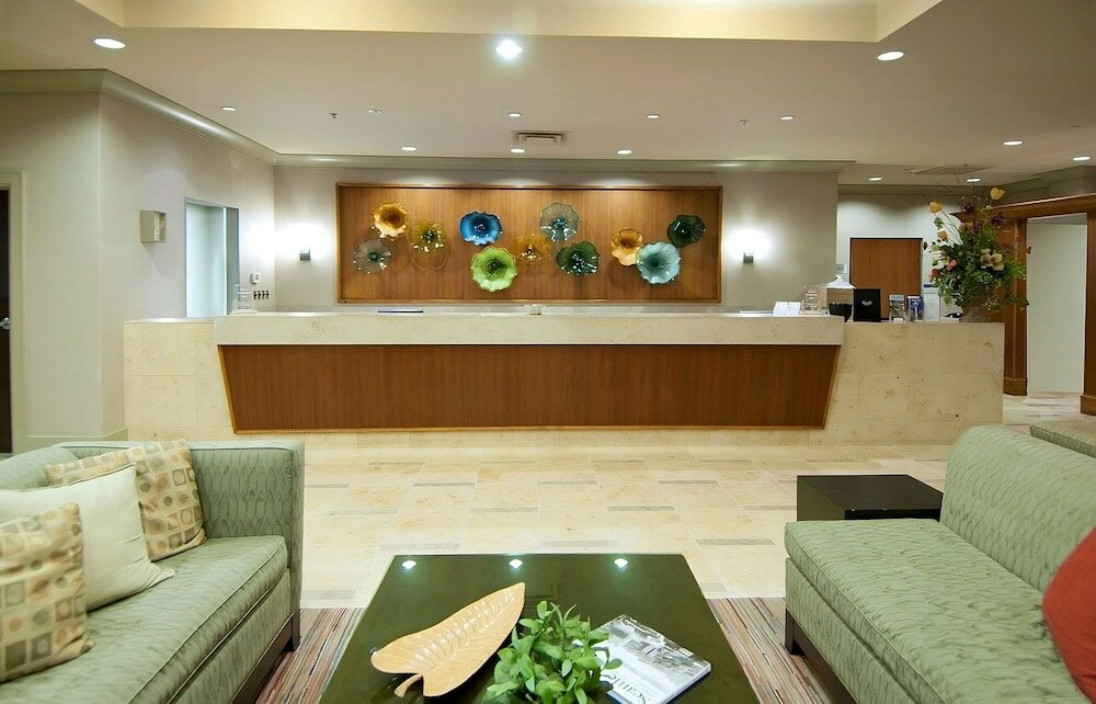 Фото Silver Cloud Hotel Bellevue Eastgate