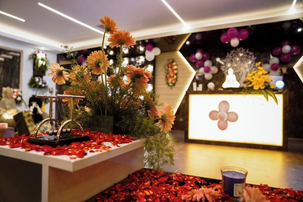 Фото Hotel Roopa