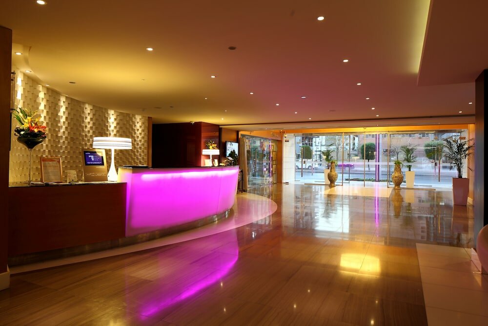 Фото Novotel Suites