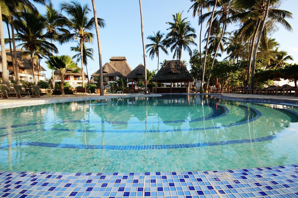 Фото Paradise Beach Resort