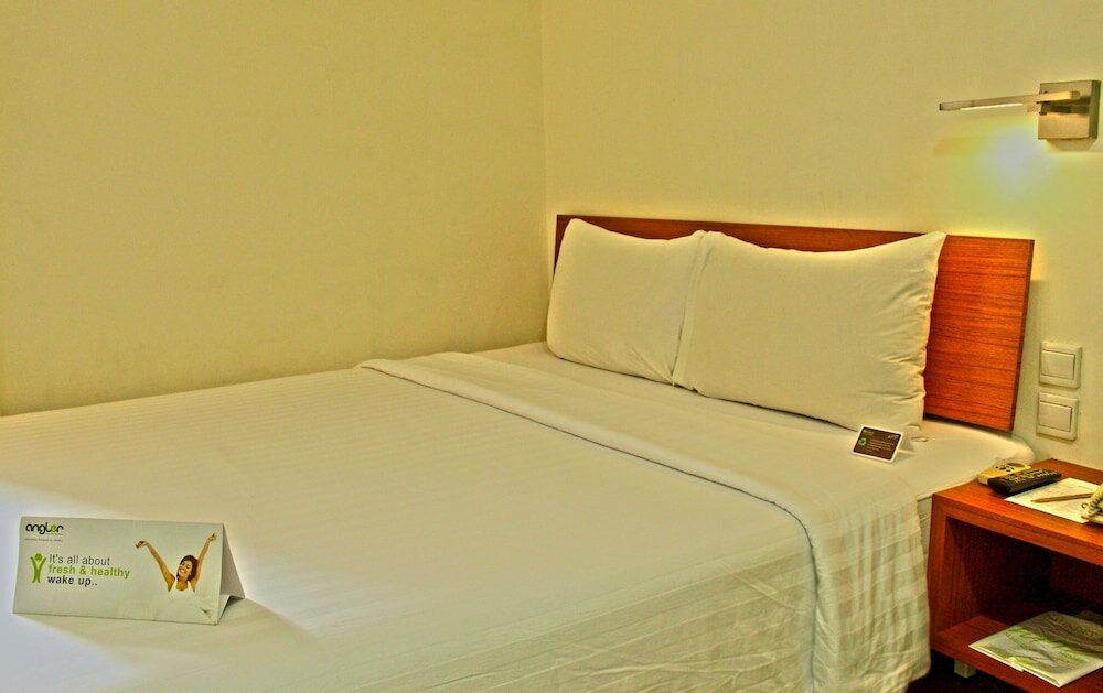 Фото Whiz Hotel Malioboro Yogyakarta