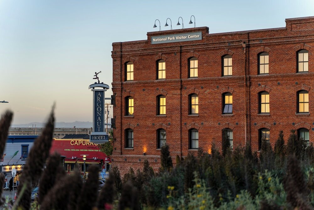 Фото Argonaut Hotel