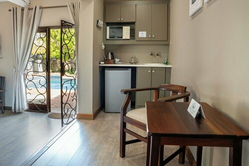 Внешний вид отеля Klip EN Kristal Guest House в Бела-Беле Муниципалитете, фото 4