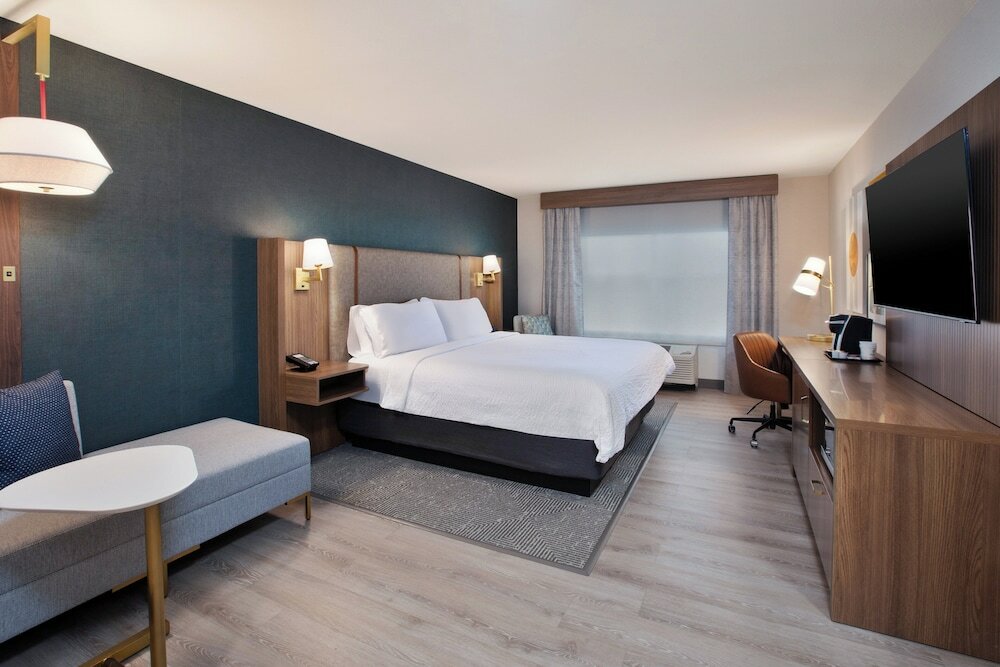 Фото Holiday Inn Ontario Airport, an Ihg Hotel