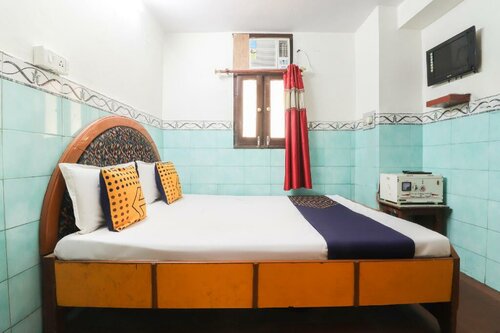 Гостиница Spot On 63965 Hotel Zeal в Канпуре