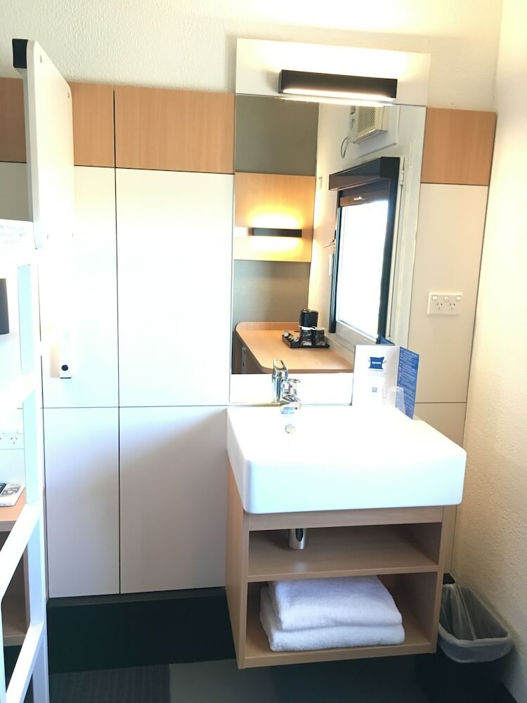 Фото Ibis budget Enfield