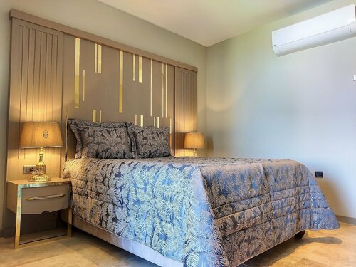 Гостиница Roas Hotel в Битезе