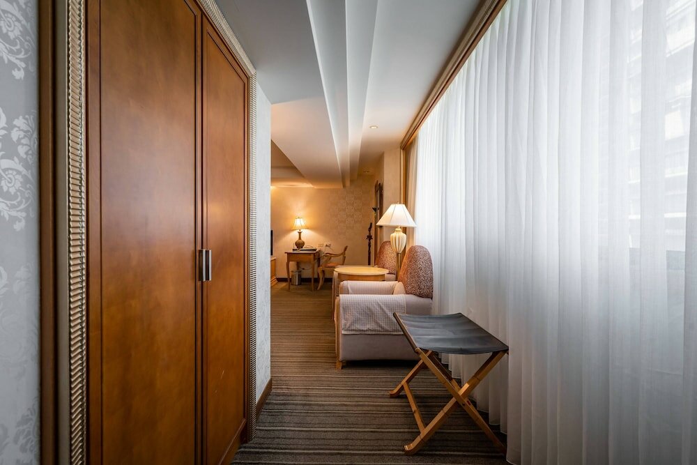 Фото Capital Waikoloa Hotel