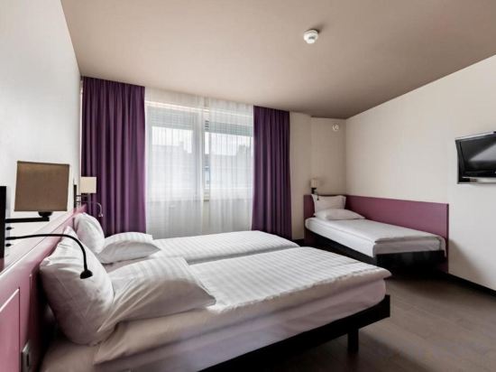 Фото Hotel Les Nations