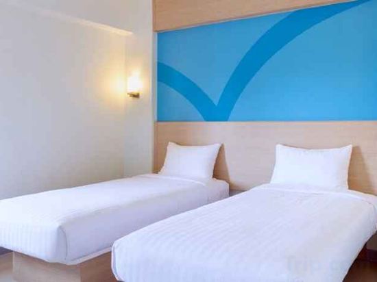 Фото Hop Inn Hotel Ermita Manila