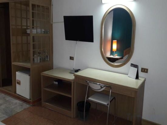 Фото Garden Paradise Hotel & Serviced Apartment