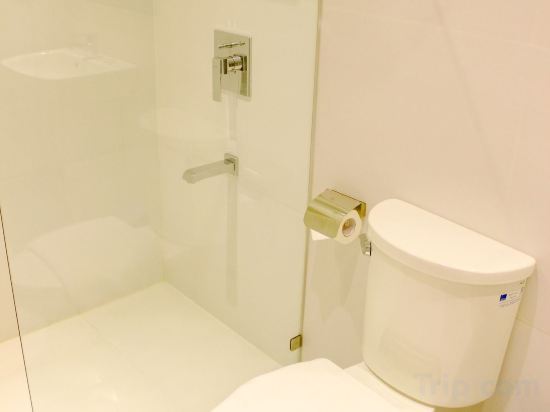 Фото Mabolo Royal Hotel