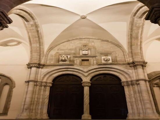 Фото Ibis Evora Hotel