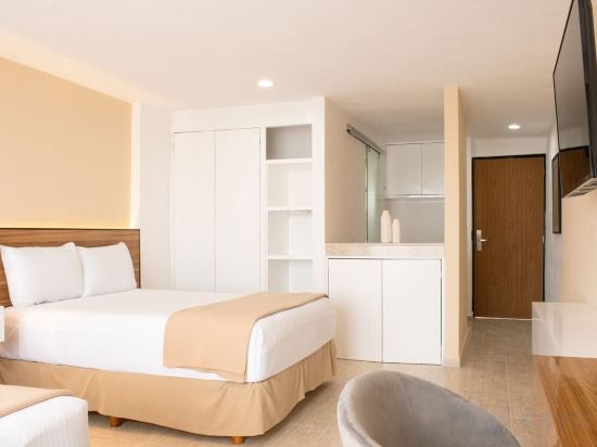 Фото Calypso Hotel Cancun