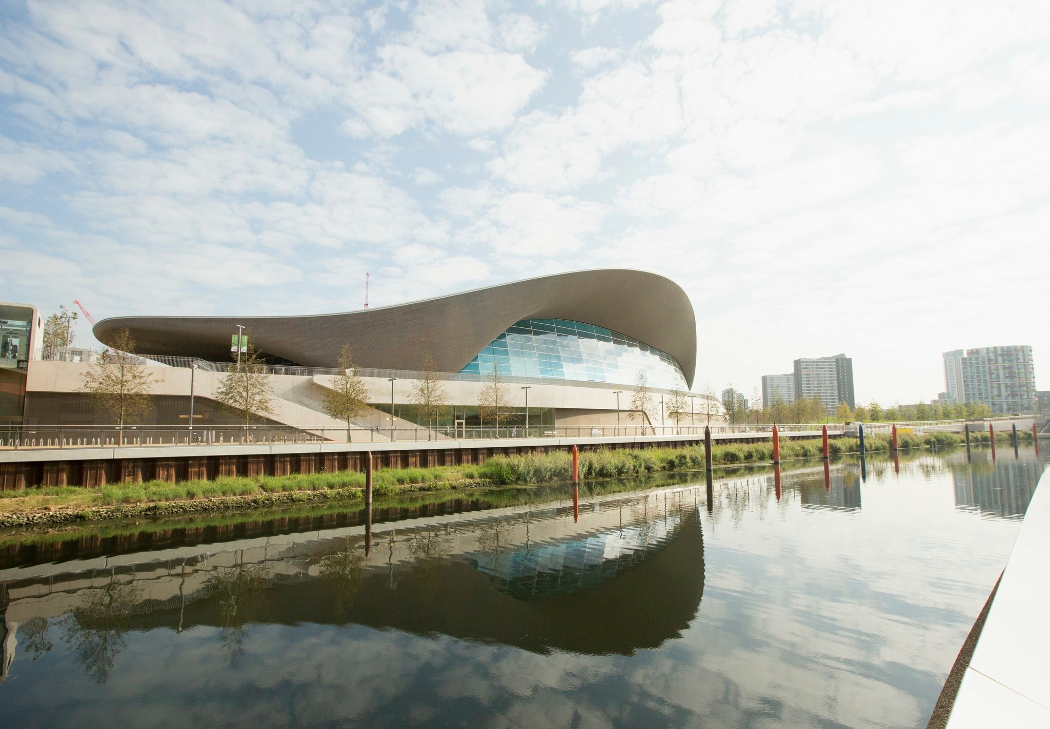 Фото Holiday Inn Express London - Stratford, an Ihg Hotel