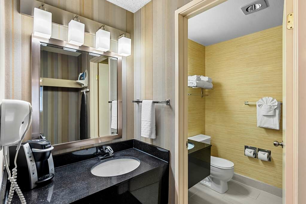 Фото Best Western Cascadia Inn