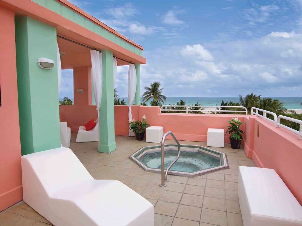 Фото Hilton Vacation Club Crescent on South Beach Miami