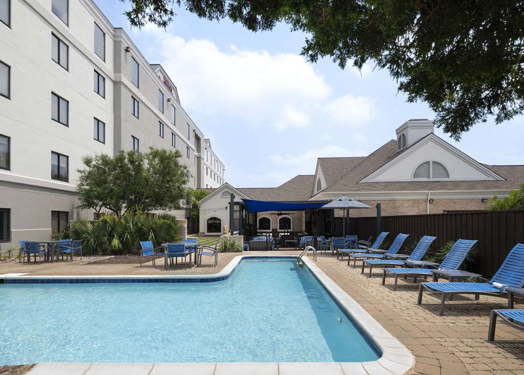 Фото Hilton Garden Inn Las Colinas