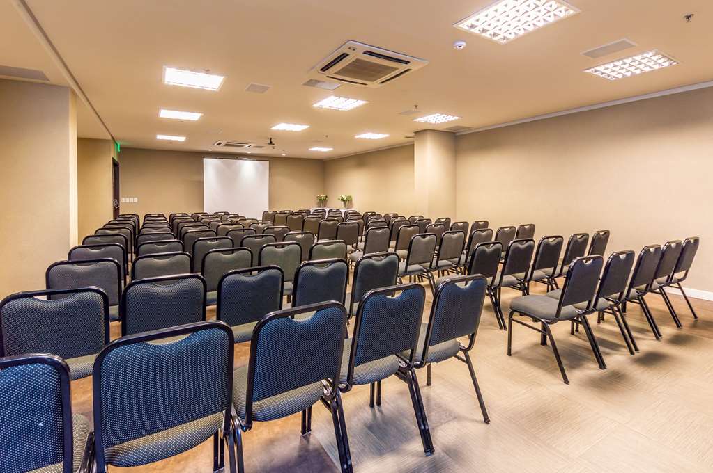 Фото Holiday Inn Express Maceio Ponta Verde, an Ihg Hotel
