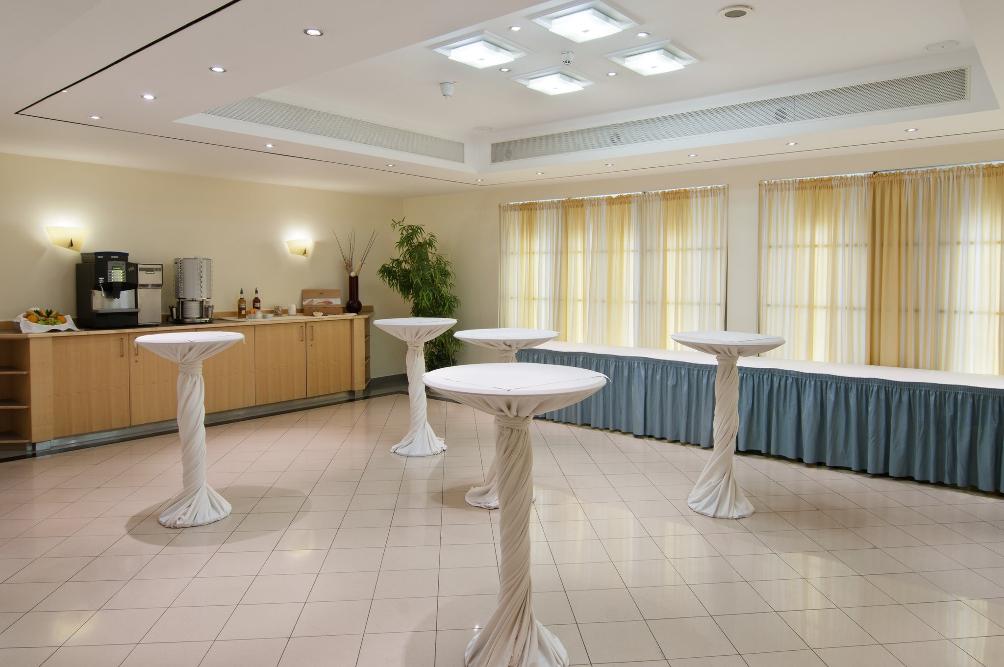 Фото Holiday Inn Munich - South