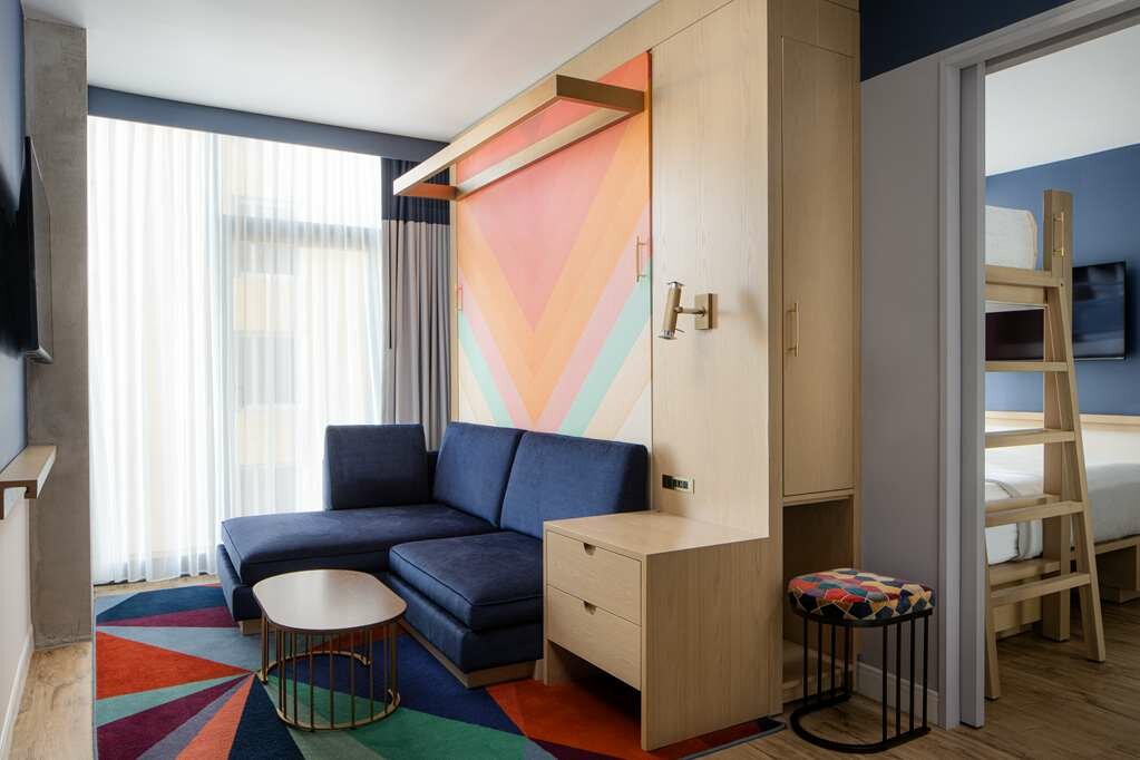 Фото Motto by Hilton New York City Chelsea