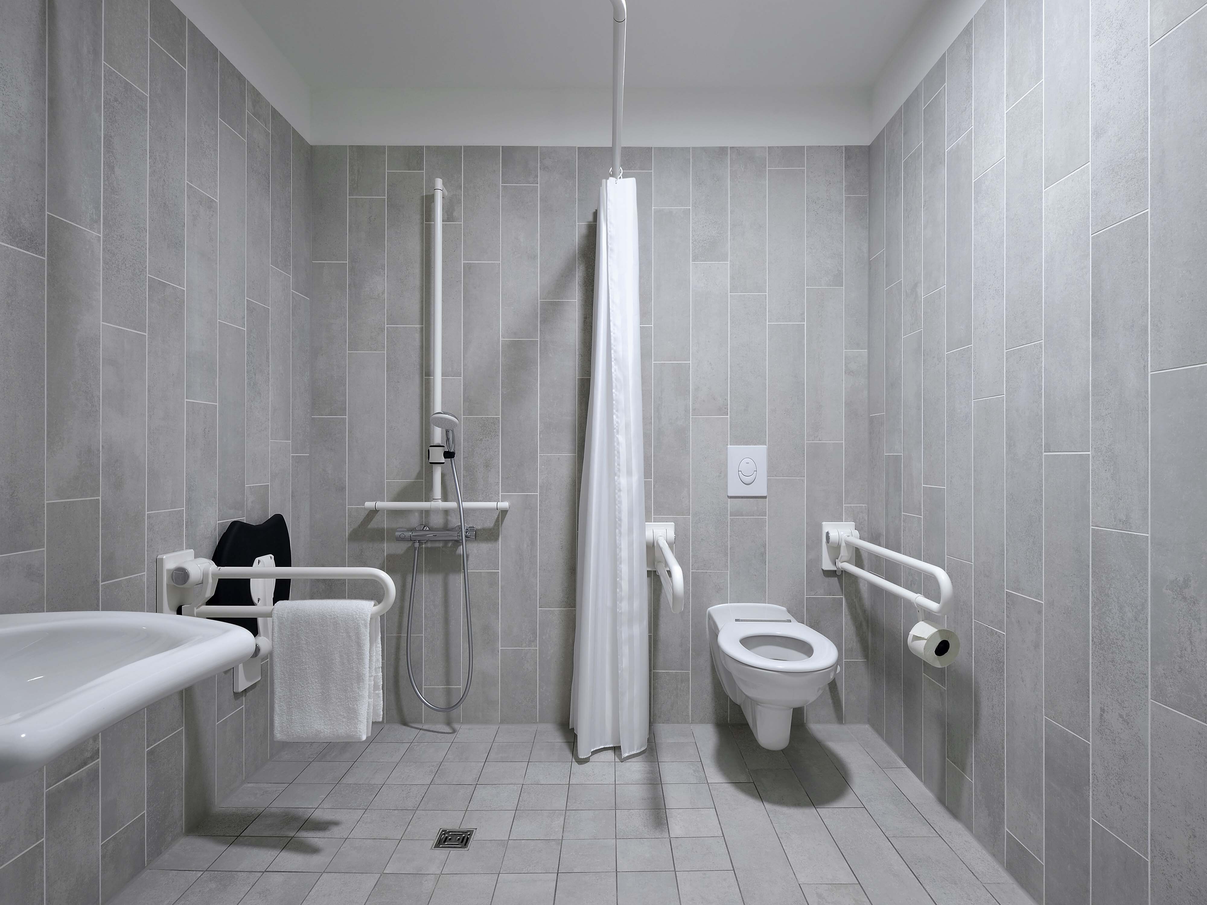 Фото B&b Hotel Köln-Ehrenfeld