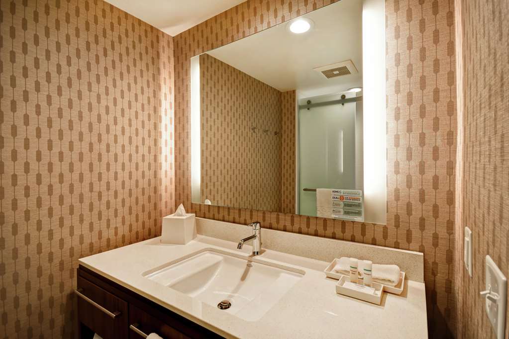 Фото Home2 Suites by Hilton Victorville