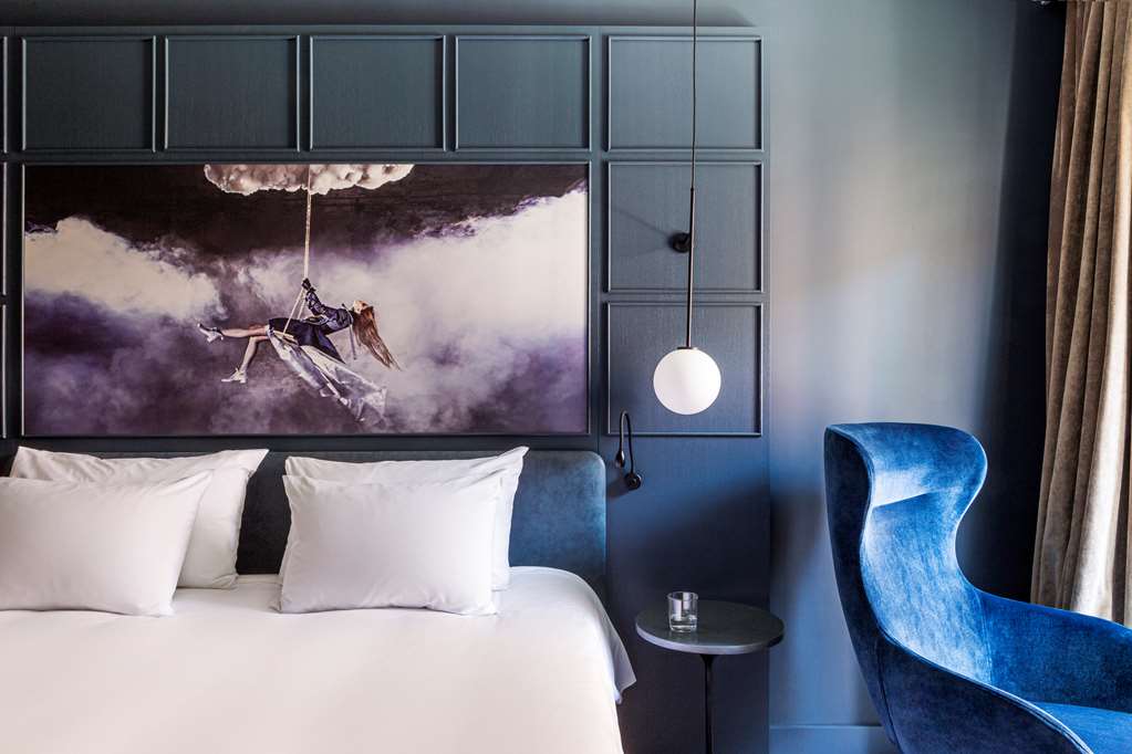 Фото Radisson Blu Hotel, Madrid Prado