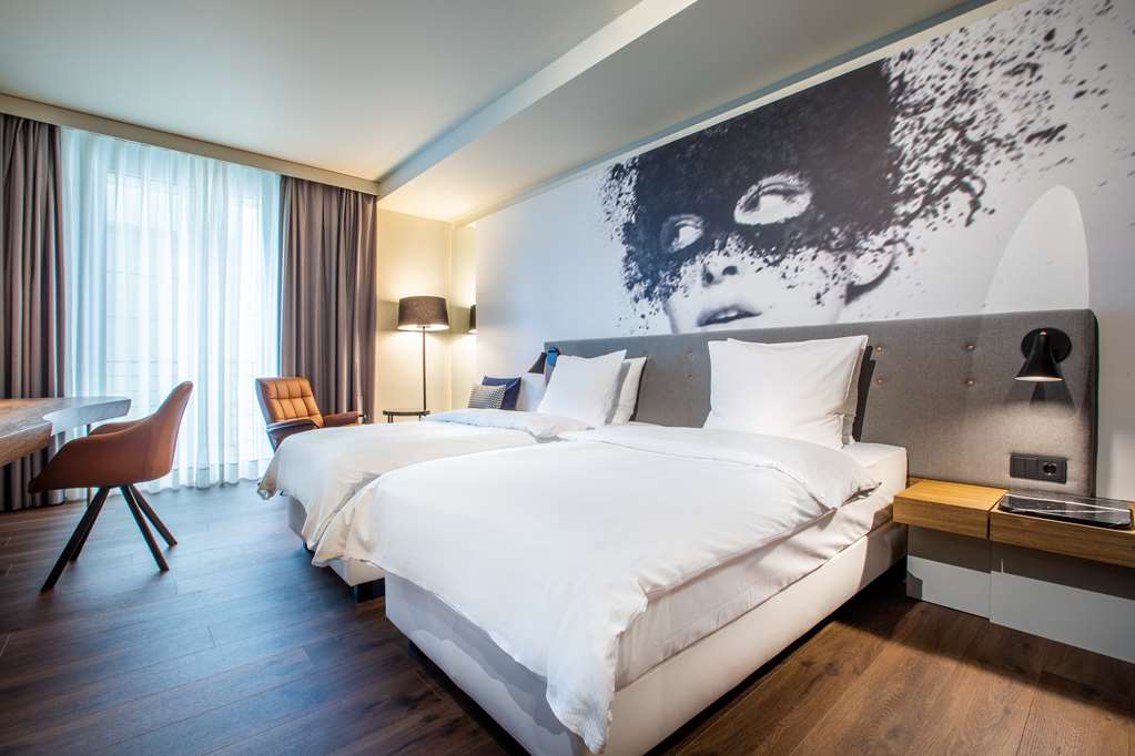 Фото Radisson Blu Hotel, Cologne