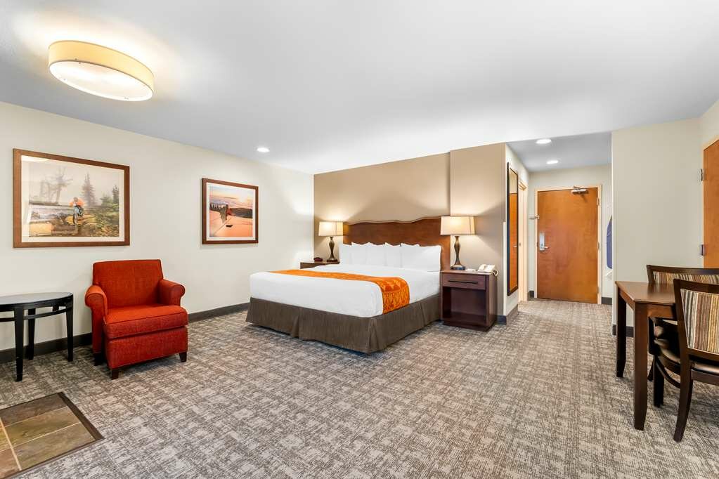 Фото Best Western Rocky Mountain Lodge
