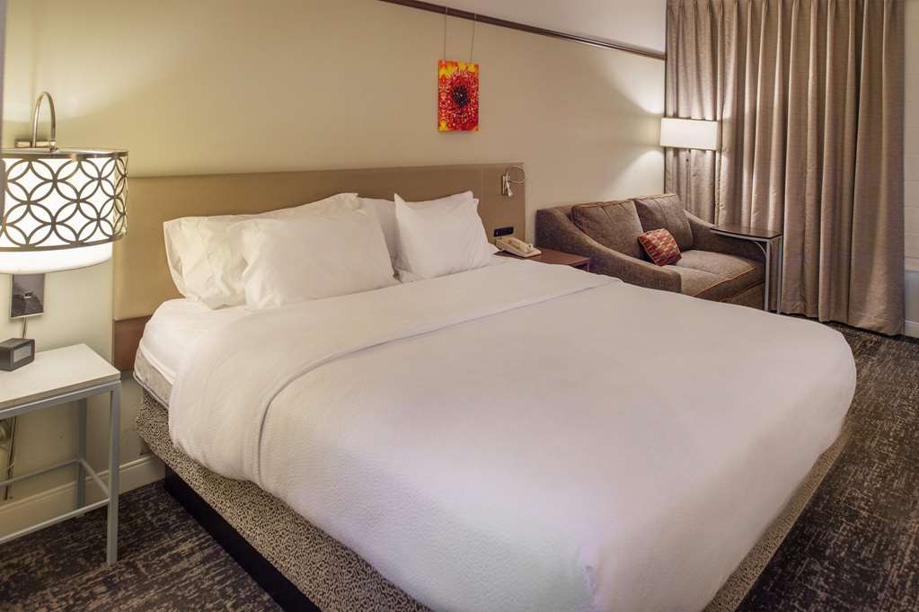 Фото Hilton Garden Inn St. Louis/Chesterfield