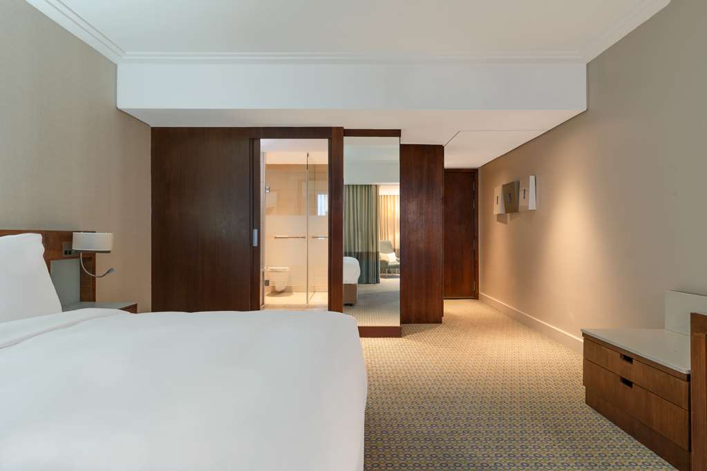 Фото Radisson Blu Hotel, Sandton Johannesburg